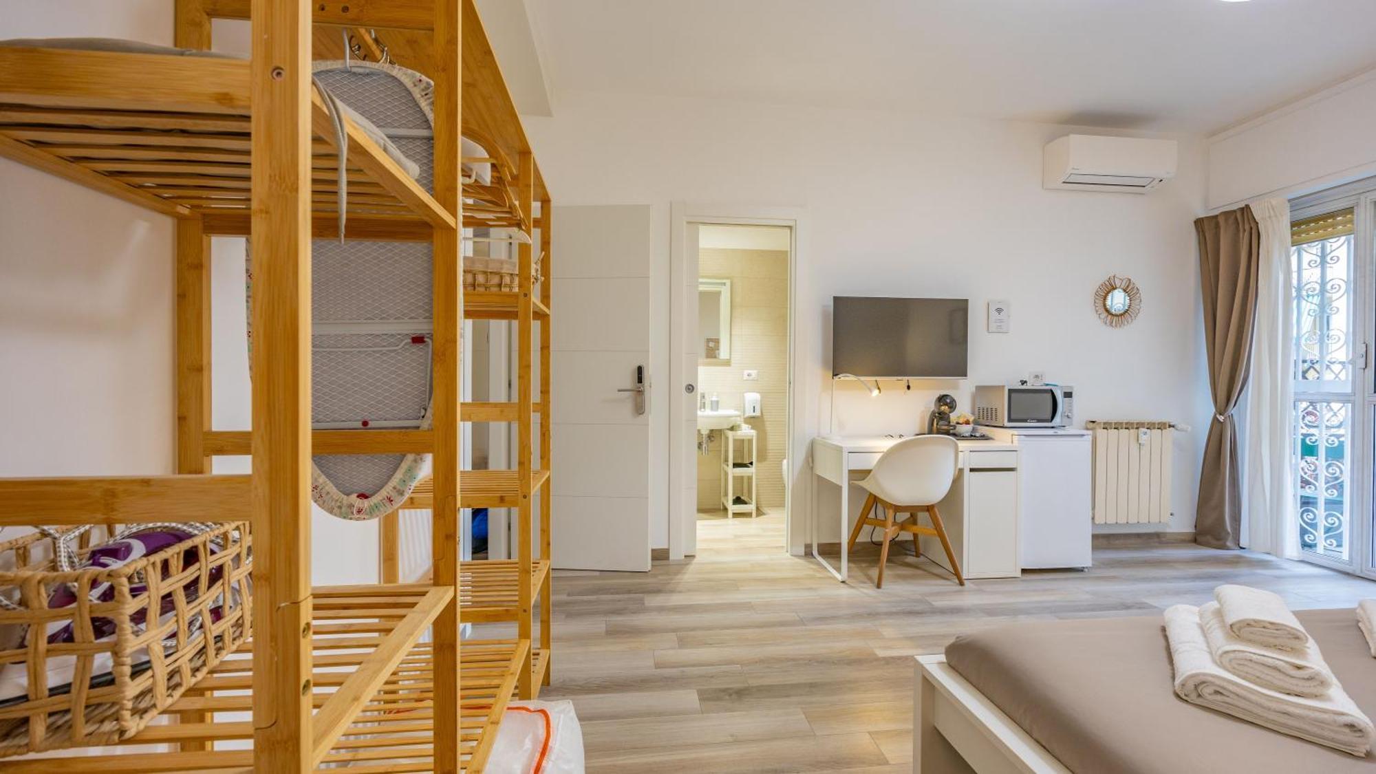 Ostiense Flat&Rooms By Rentbeat, Rome